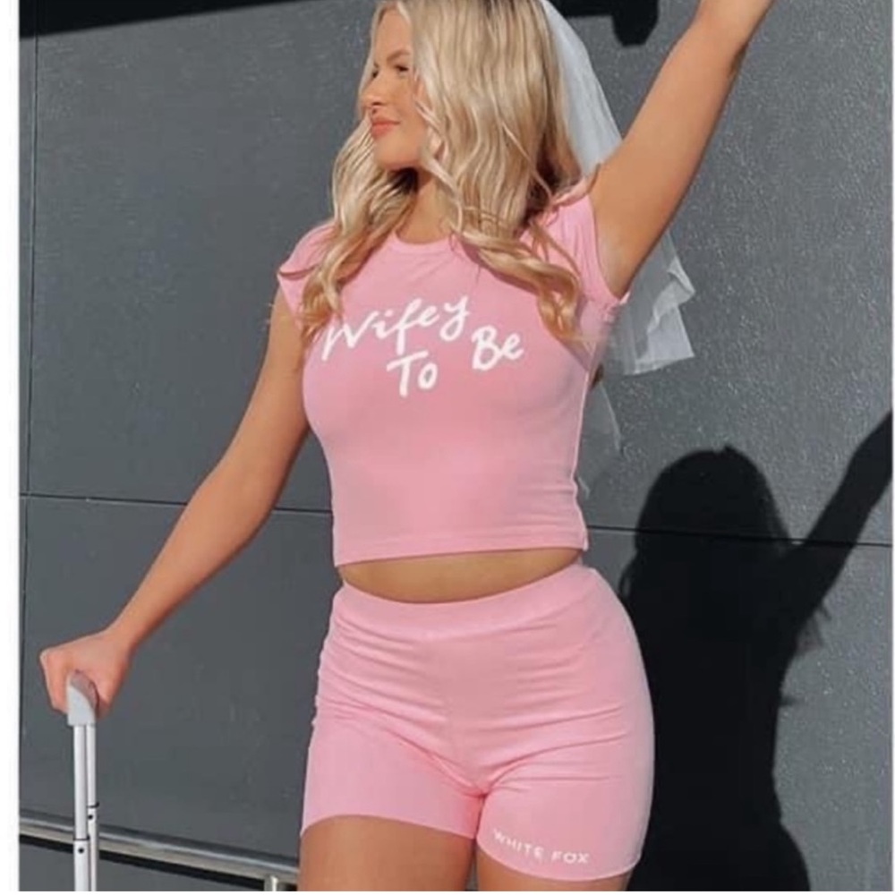 White Fox Wifey to Be Pink Set